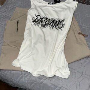 Sz L 🇨🇦⭐️NWT Michael Tyler Designs Dreams White Sleeveless Shimmery Tank Top.